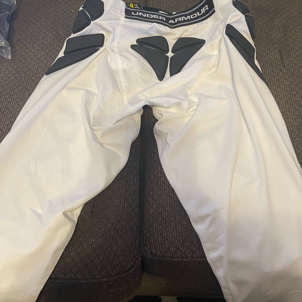 Under Armor Football Girdle with ALL Pads - BRAND NEW